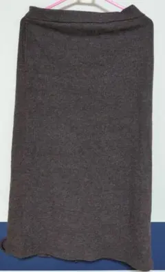 GUスカート　両サイドにポケット付き XL