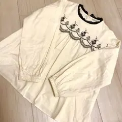 サマンサモスモス 刺繍入り 長袖シャツ