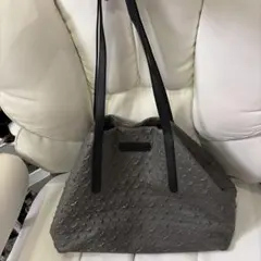 JIMMY CHOOピムリコ スターエンボス トートバッグ グレーカーキのサムネイル