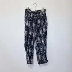 【M〜L】パンツ/ウエストゴム 小花柄 ストレート カジュアル 大人可愛い