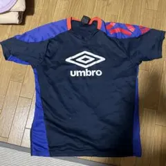 umbro サッカー 半袖シャツ ネイビー/レッド Tシャツ　スポーツ　アンブロ