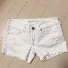 【最終値下げ！】〈アメリカイーグル〉ショートパンツ 白のサムネイル