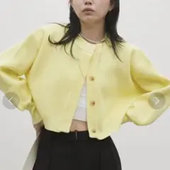 クルーネッククロップドカラーカーデ