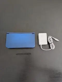 【極美品】【下画面IPS液晶】Newニンテンドー3DS LL メタリックブルー