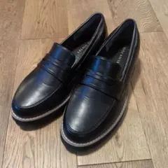 ブラックレザー ローファー　Mサイズ