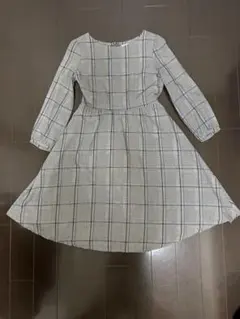 グレー チェック柄 ロングワンピース 長袖　anysis