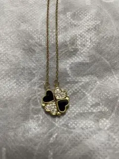 ゴールド&ブラック　ハートネックレス