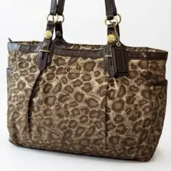 美品 コーチ トートバッグ オセロット　ギャラリー　 ヒョウ柄 F15503