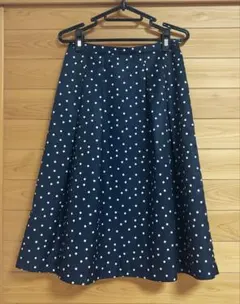美品☆【SOUP】ネイビー ドット柄 フレアスカートのサムネイル