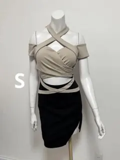 GLAMOROUS・ANDYグラマラスドレスベージュブラックホルタードレス