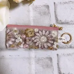 インド刺繍リボン　ポーチ　マルチポーチ　ハンドメイド　ミニポーチ　NO3569