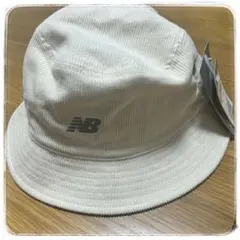 新品未使用ニューバランス　コーデュロイバケットハット　ホワイト　ユニセックス