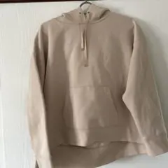 ノーリーズ　ダンボールフード付トップス