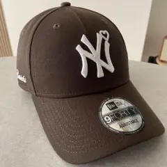 完売品 BASICKS NEW ERA 9FORTYキャップブラウン山田涼介着 - メルカリ