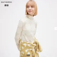 ユニクロ　マリメッコヒートテックM