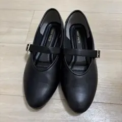 ストラップフラットシューズ ブラックのサムネイル