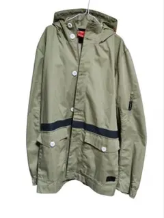 Nike フード付きカーキジャケット