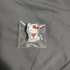 ハローキティ ピンバッジ