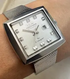 369/稼働 70年代 テクノス クーガー スクエア 自動巻き メンズ - メルカリ
