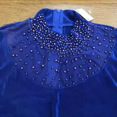 青いベルベット長袖トップス　ストレッチ性抜群