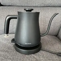 ジャンク品】BALMUDA バルミューダ 電気ケトル0.6L K02A-BK - メルカリ