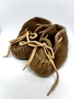 Item thumbnail for item 81ece983-0cd5-4b11-be64-be51050fa589