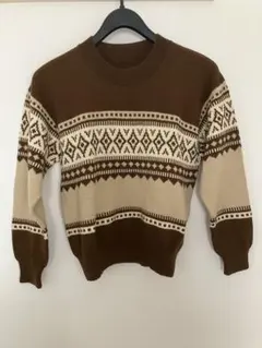 幾何学模様 ニットセーター