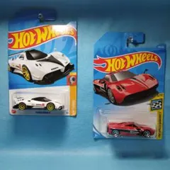 ホットウィール　パガーニ　２台セットのサムネイル
