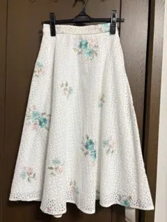 新品タグ付　WILLSELECTION レーススカートのサムネイル