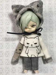 猫　白猫　オビツ11 ねんどろいど アウトフィット リロロ　フード　トレーナー