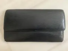 LOUIS VUITTON エピ財布