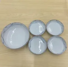 青い模様の陶磁器食器セット　5枚組