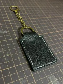 黒レザーキーホルダー