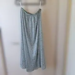 ライトブルースカート　ナチュラルビューティーベーシック