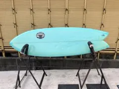 レア！HASHI Shapes Design Peachツインフィッシュ5.8 レア！HASHI Shapes Design Peachツインフィッシュ5.8 - メルカリ