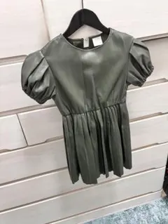 ZARA 半袖ワンピース オリーブグリーン 122 レザーワンピース 革