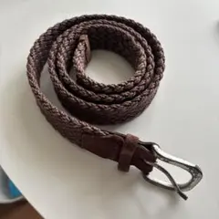 ブラウン編み込みベルト