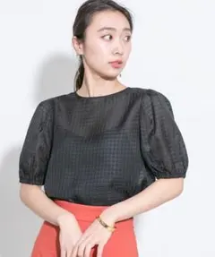 【美品】URBAN RESEARCH ROSSO シアーチェックパフブラウスのサムネイル