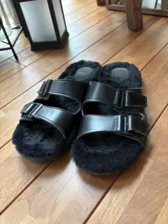 UGG 黒 ファー サンダル ダブルストラップ　アグ　39