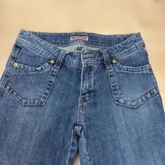 美品デニムパンツ