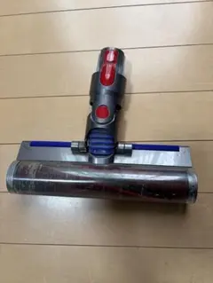 Dyson SV20 クリーナーヘッド（ジャンク品） - メルカリ