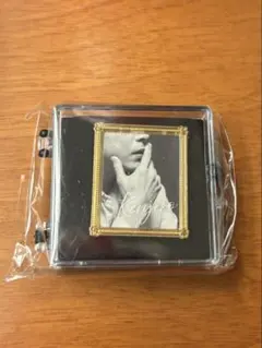 山下健二郎ケース入りピンバッジ