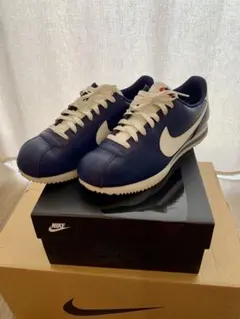美品　NIKE Cortez Leather ナイキ コルテッツ レザー　28㎝のサムネイル