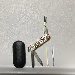 ビクトリノックス　クラシック　エーデルワイス　レザーケース付き[8912]