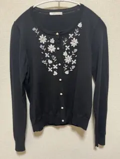 Aveniretoile花柄刺繍 長袖 黒カーディガン36号