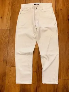 新品未使用　アーバンリサーチ　デニムパンツ　ホワイトデニム　ホワイトパンツ　白