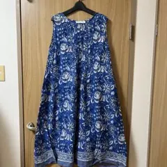 as know as de base 花柄ノースリーブロングワンピース