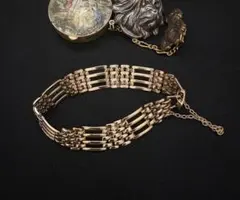 ヴィンテージ 英国　ゴールドトーン リンクブレスレット セーフティチェーン付のサムネイル