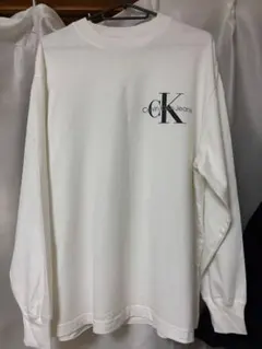 Calvin Klein Jeans ロングスリーブTシャツ ホワイト