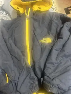 THE NORTH FACE フード付きジャケット ブラック/イエロー